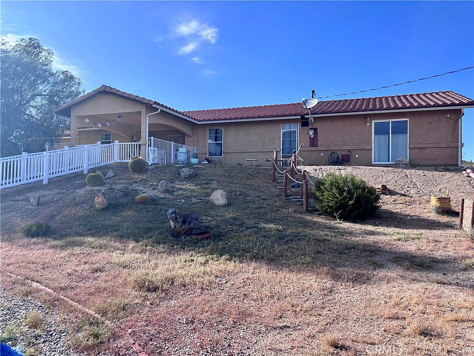 1st image of 5855 Carmelita Ave