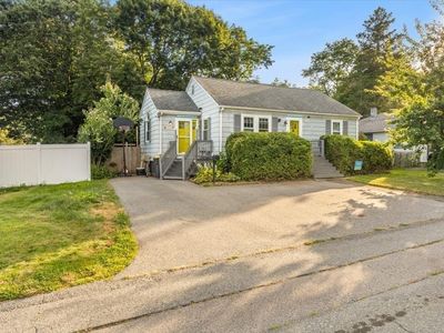 31 Briggs Ave, Somerset, MA, 02725