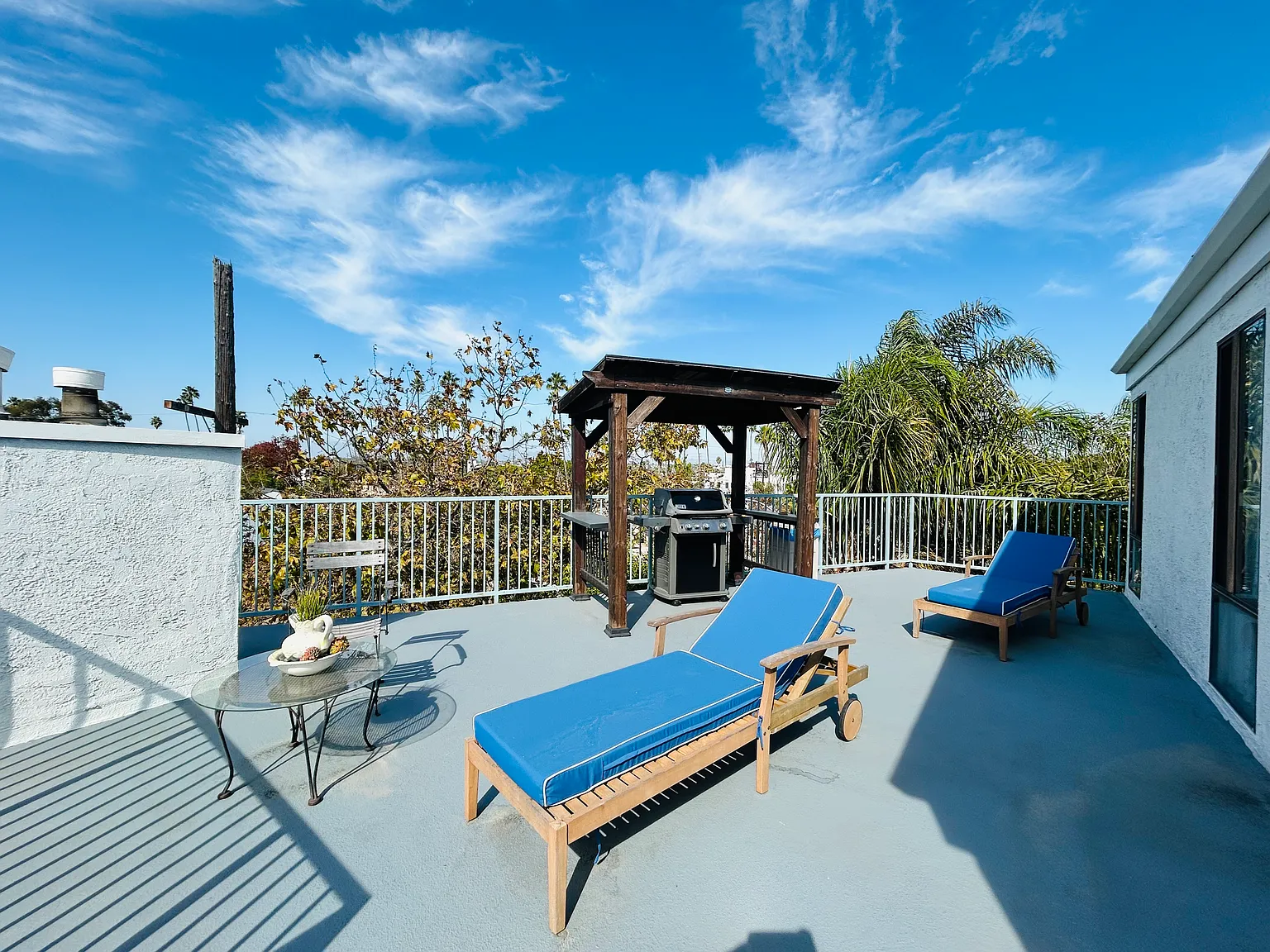 920 Venice Blvd — Photo 4