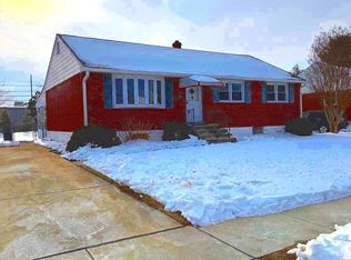 2200 Nicholby Dr, Wilmington, DE 19808