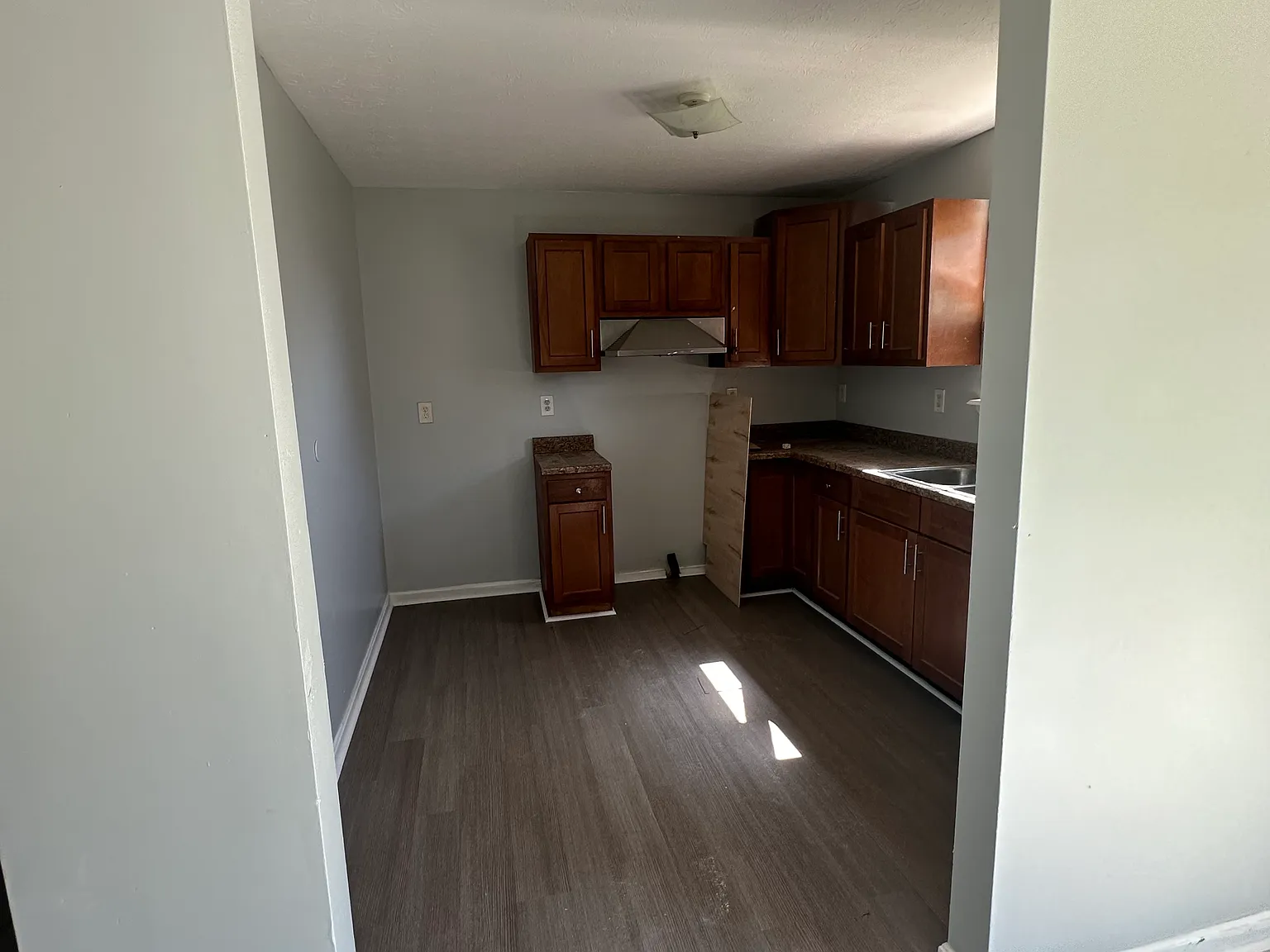 4 bed, 2.5 bath, 1518 sqft, $1,750 — Photo 2