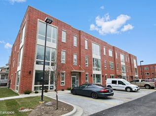 6552 W Shakespeare Ave UNIT 1E, Chicago, IL 60707