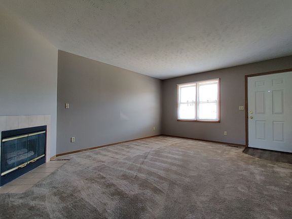 2nd image of 2406 Clearwater Ave APT 1