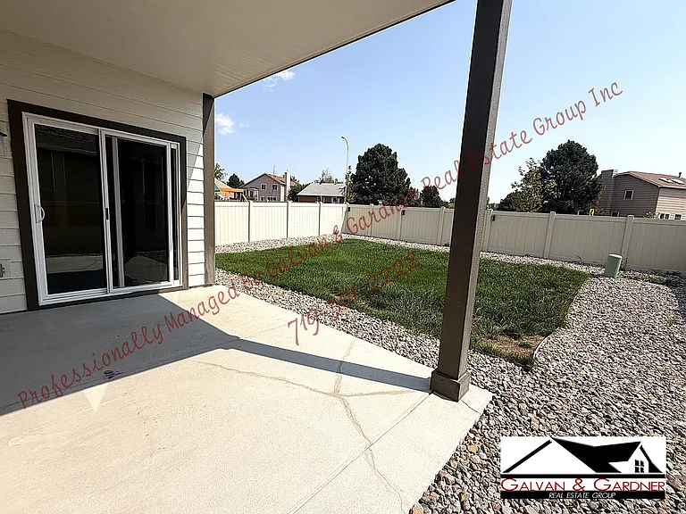 4352 Samaritan Loop — Photo 24