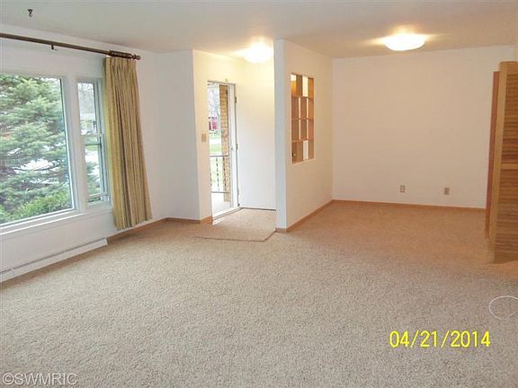 5th image of 374 Brownway