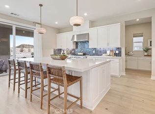 24328 Corte Cambur, Santa Clarita, CA 91354
