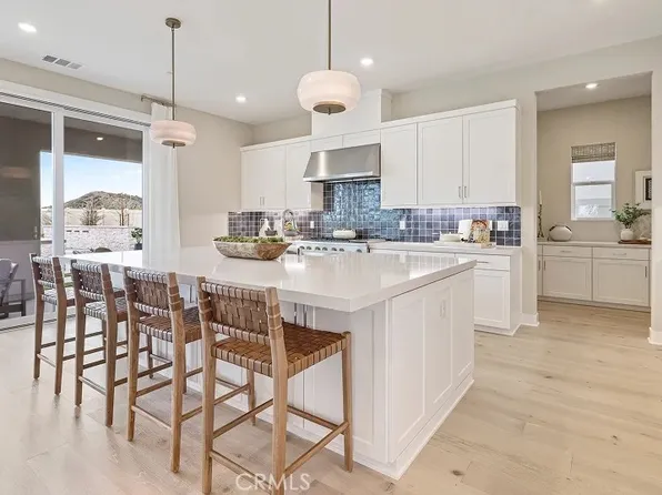 24328 Corte Cambur, Santa Clarita, CA 91354