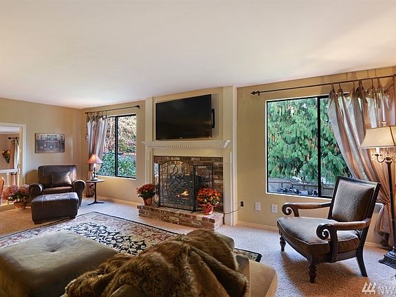 5th image of 3422 216th Pl SE