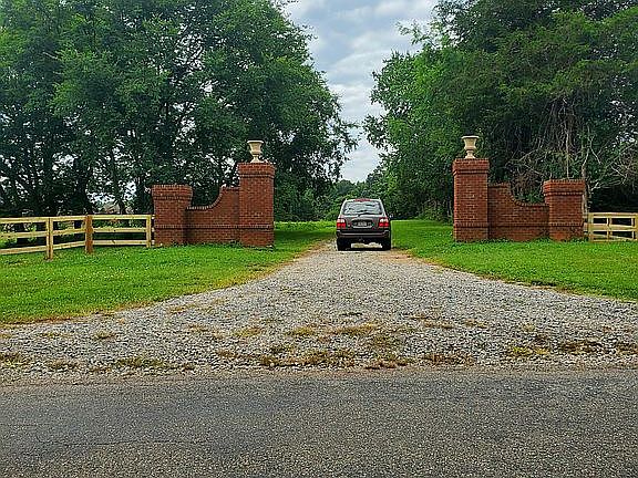 Private Entry Gate Brickwork