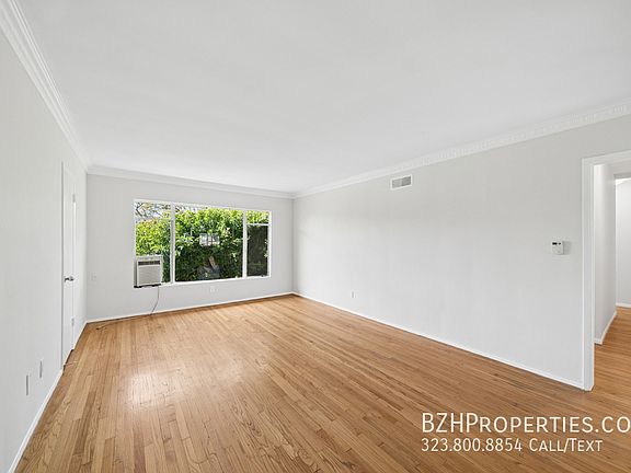 2nd image of 1308 Havenhurst Dr APT 19