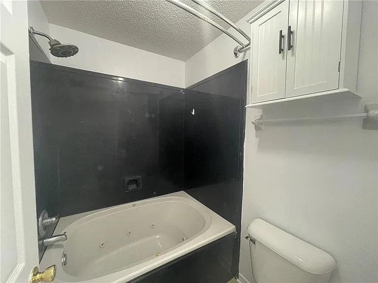 6882 Red Cedar Dr — Photo 10