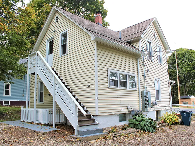21 Inkster Ave #A — Photo 11