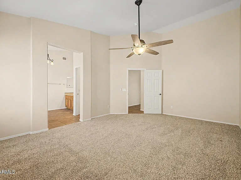 40602 N Apollo Way — Photo 1
