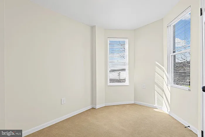 2800 Woodbrook Ave — Photo 11