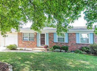 2635 Embleton Ln, Saint Charles, MO 63301