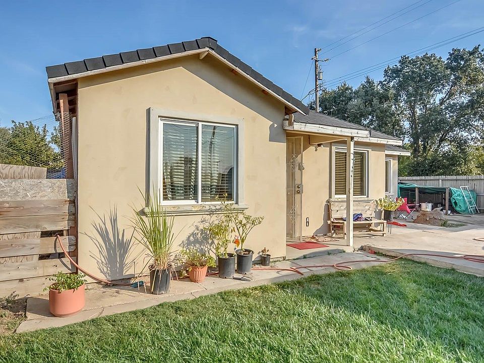 1st image of 4337-4339 E Brown Ln