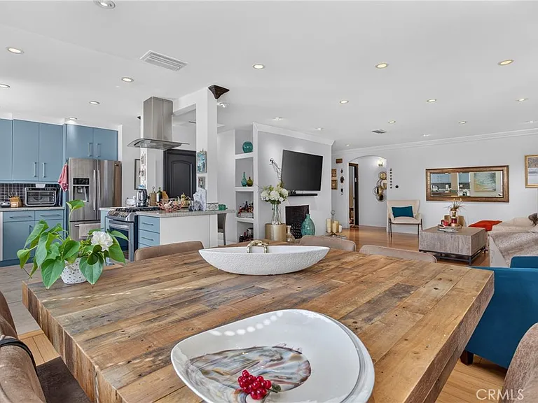 6710 Kurl Way — Photo 33
