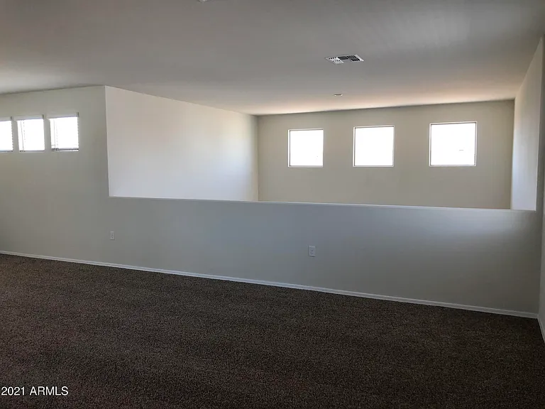 3702 N 307th Dr — Photo 27