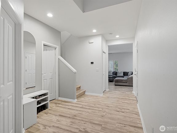 3rd image of 4804 Lambskin Street SW