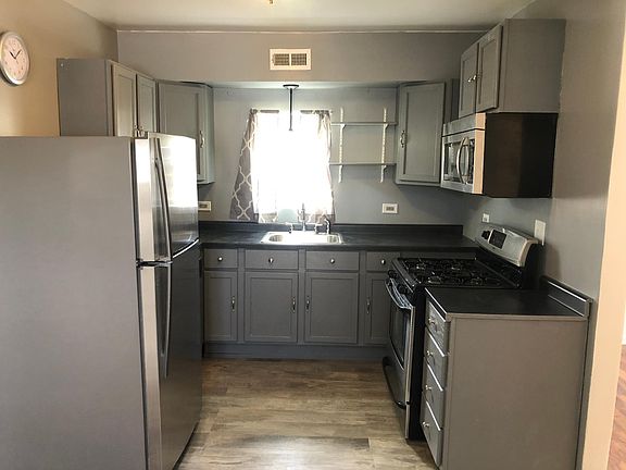 2nd image of 2255 N Lorel Ave #1