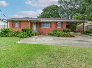 34 Merrimont Rd, Bessemer, AL 35023