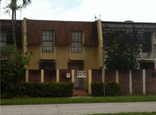 9175 SW 97th Ave, Miami, FL 33176