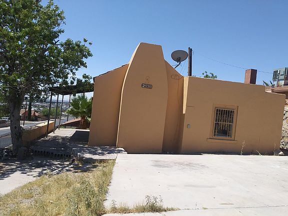 3rd image of 2530 San Diego Ave