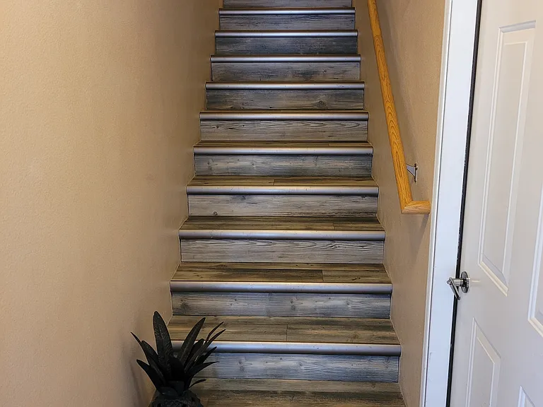 1207 SE Village View Ln — Photo 15