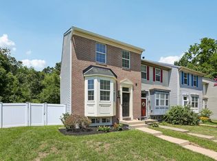 8152 Hazy Dawn Ct, Pasadena, MD 21122
