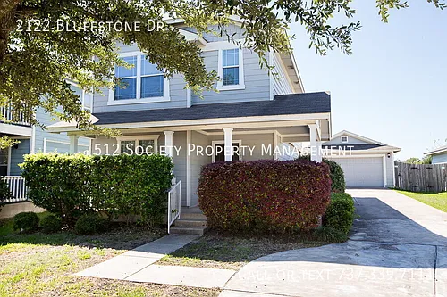 2122 Bluffstone Dr Photo 1
