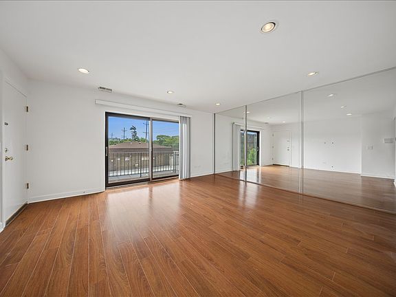 2nd image of 9604 Bianco Ter APT C