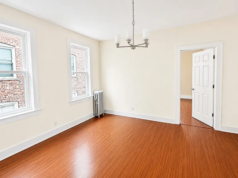 137 Hammond Ave #4 — Photo 25