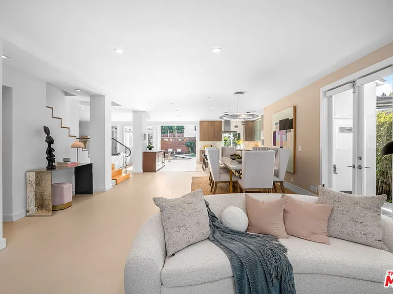 314 Palisades Ave — Photo 9