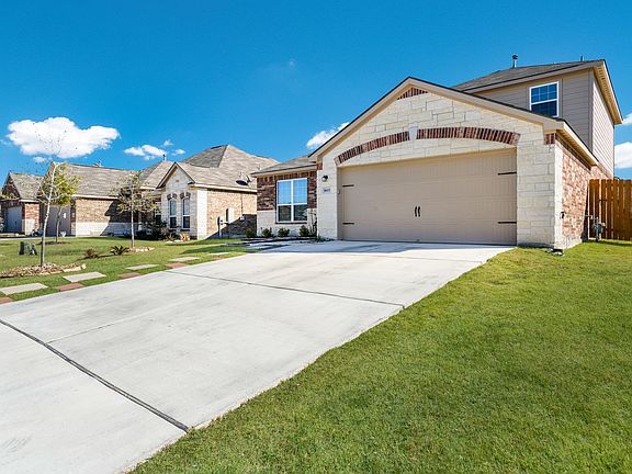 2nd image of 1603 Twin Estates Dr