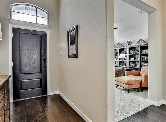 5th image of 9312 Silver Dollar Dr