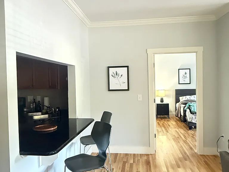 9 Kenilworth Knls #109 — Photo 6