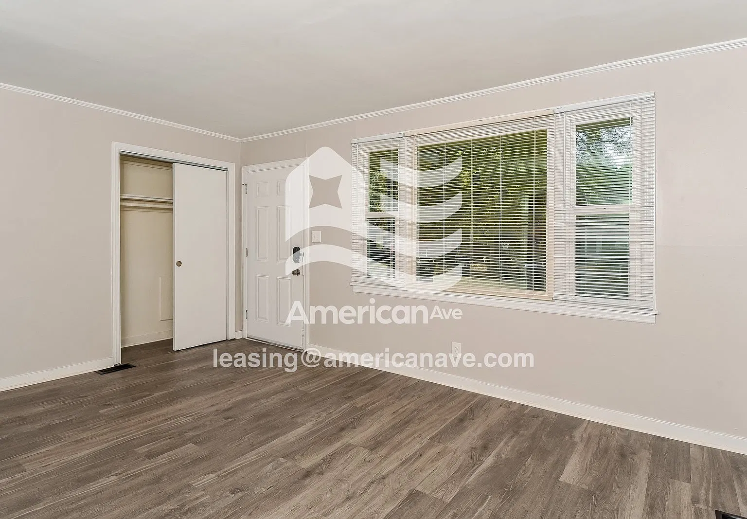 3 bed, 1.0 bath, 1428 sqft, $1,040 — Photo 3