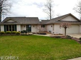 8840 Gatewood Dr, North Ridgeville, OH