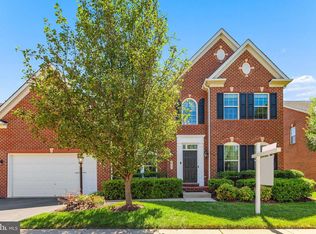 2903 Roseline Rd, Fairfax, VA 22033