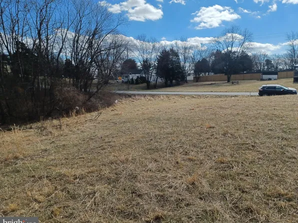LOT B2 Nadenbousch Ln, Inwood, WV 25428
