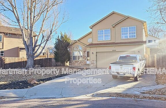 3rd image of 6555 Holt Dr