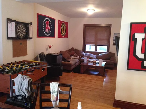 856 W Fletcher St #1R Photo 1