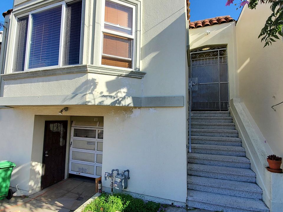 1st image of 89 Curtis St