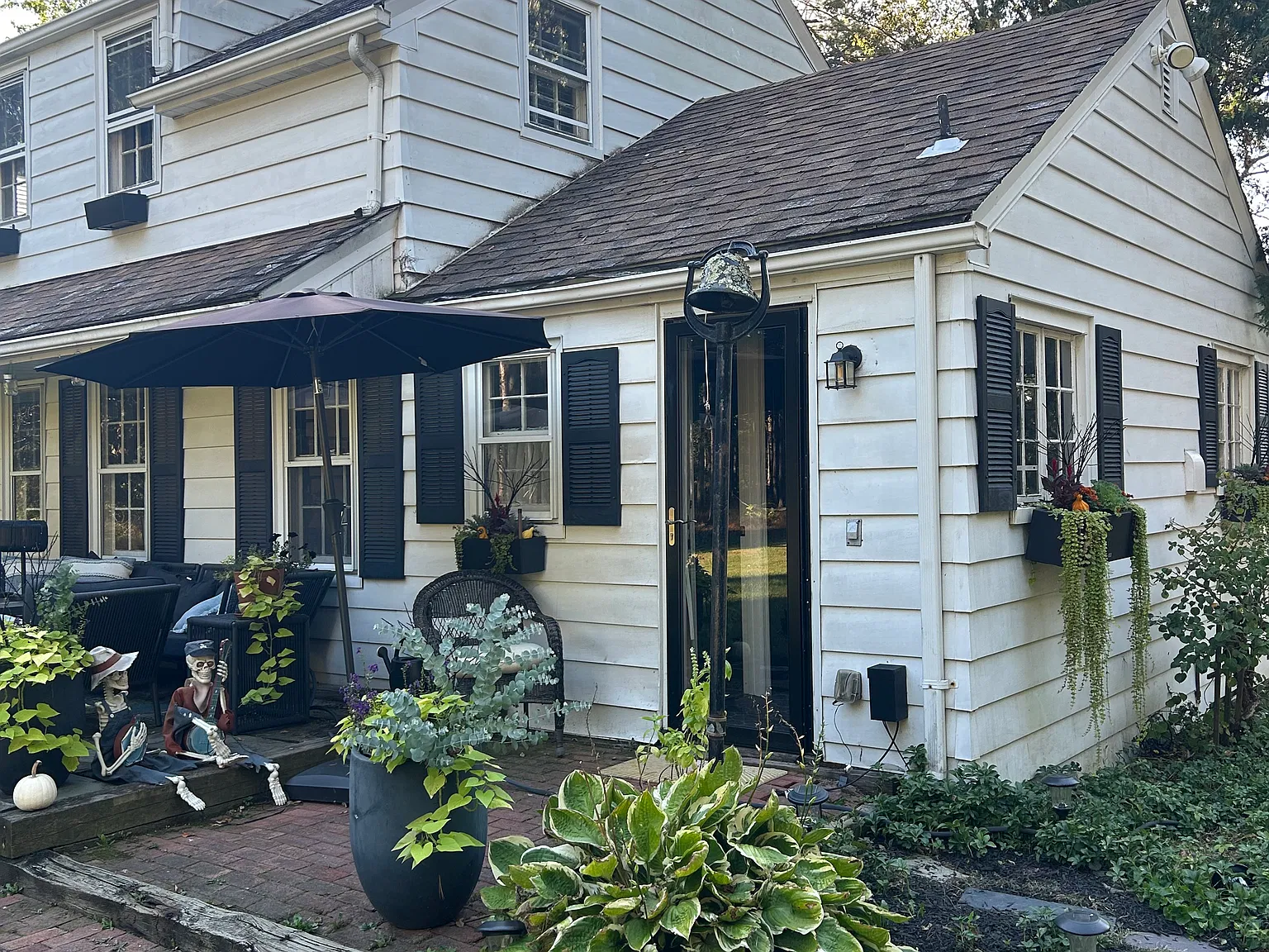 2 bed, 1900 sqft, $3,850 — Photo 2