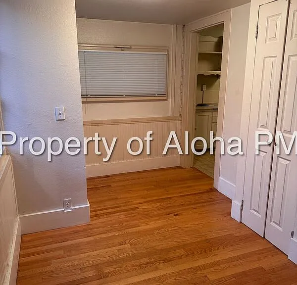 2730 W Heron St — Photo 3