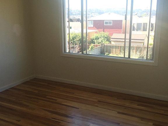 2nd image of 156 Bruno Ave