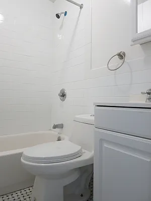 Rented by Crosstown Apartments NYC | media 8