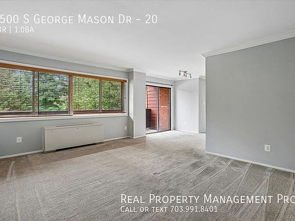 3rd image of 1500 S George Mason Dr APT 20