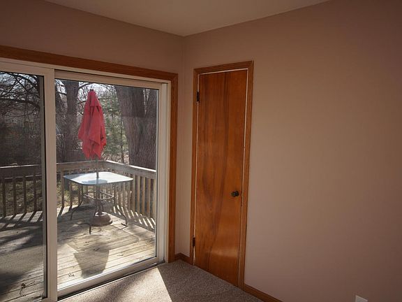 5th image of 1536 37th St SW