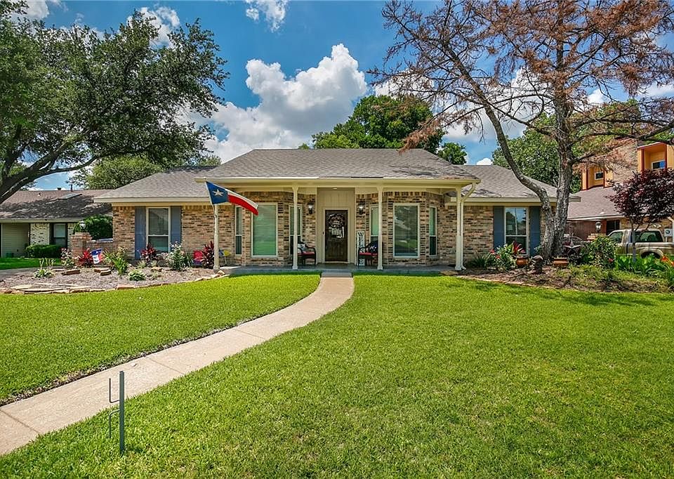 1st image of 701 Pebblecreek Dr
